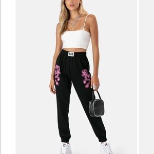 Adika Tokyo Sweatpants in Black